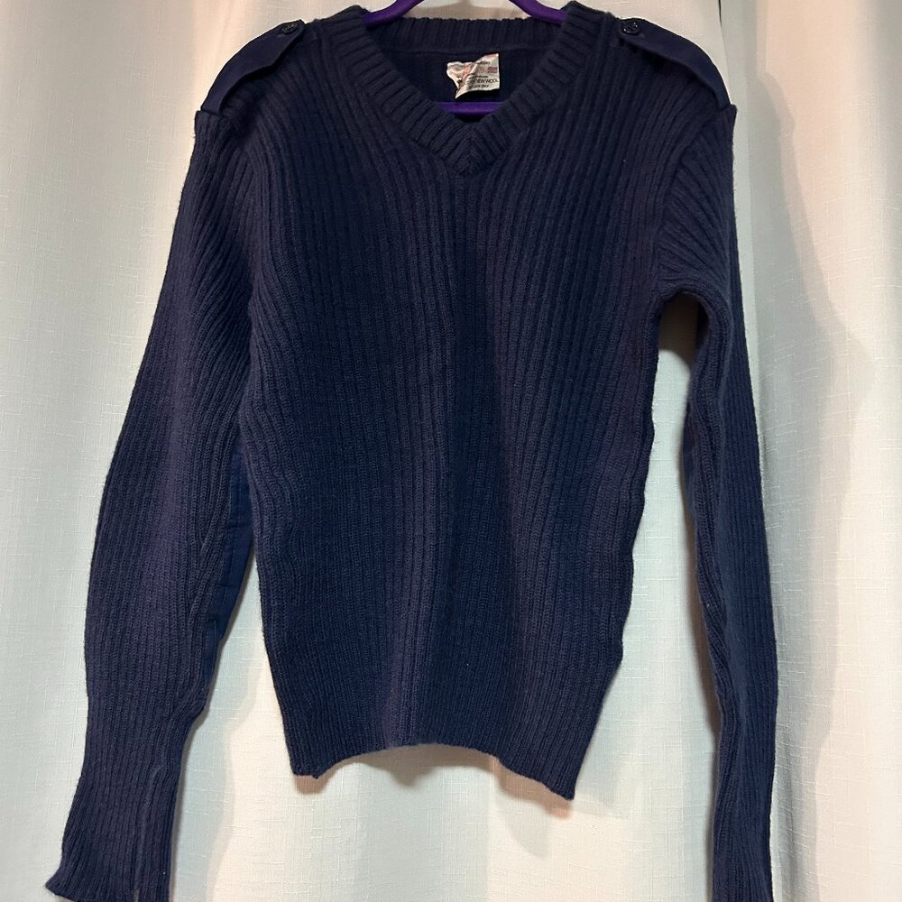 Vintage Brigade Quartermasters Men's Sweater M Wool V Neck Blue Military navy